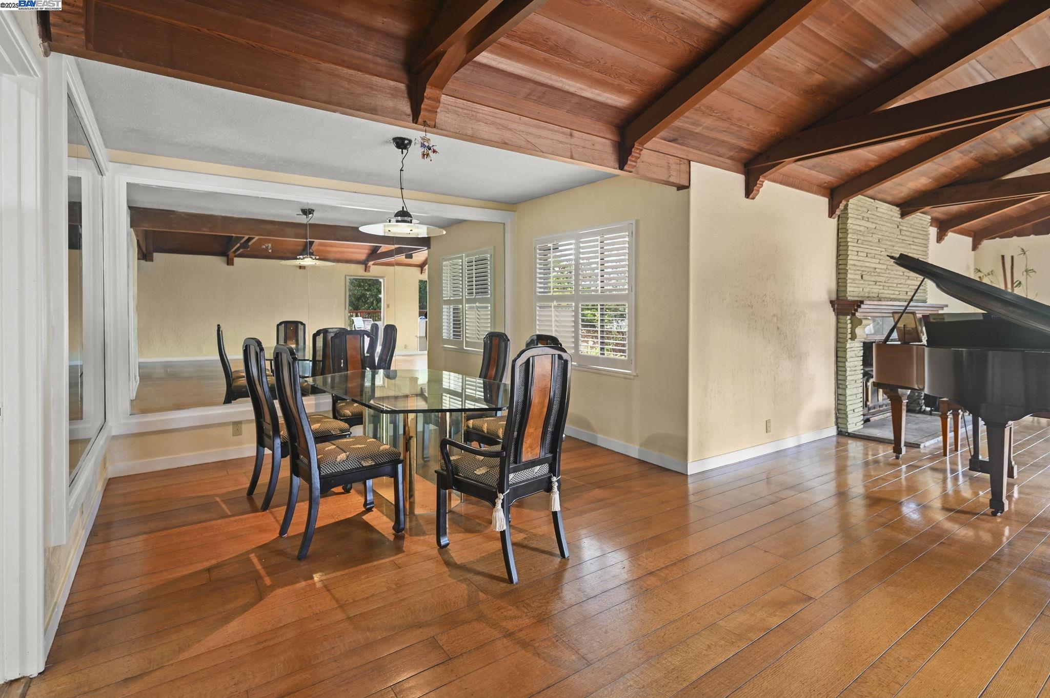 Detail Gallery Image 16 of 38 For 799 Moraga Rd, Lafayette,  CA 94549 - 3 Beds | 2 Baths