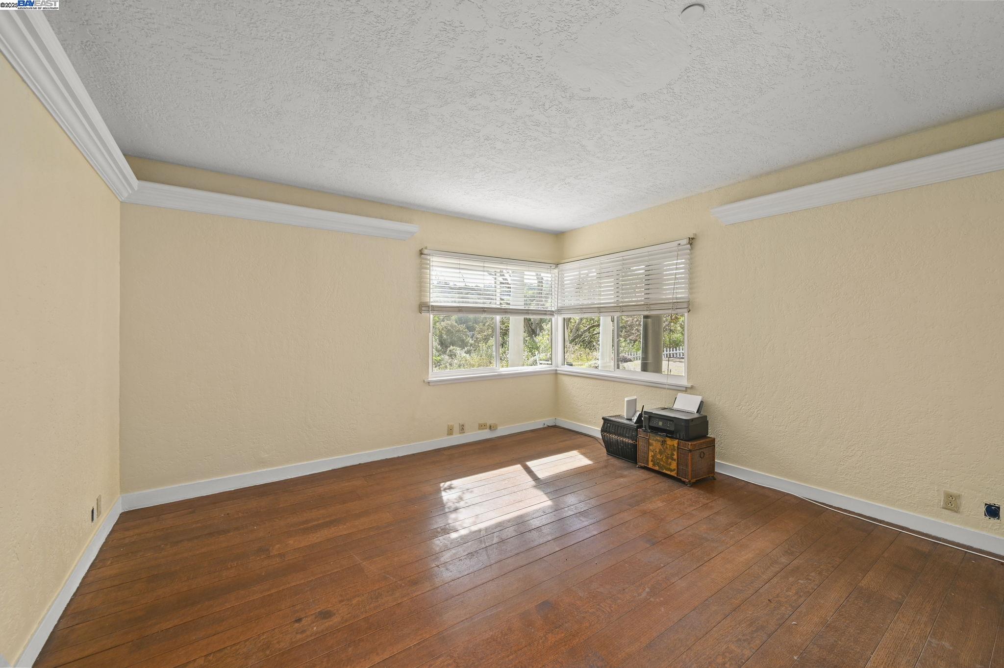 Detail Gallery Image 19 of 38 For 799 Moraga Rd, Lafayette,  CA 94549 - 3 Beds | 2 Baths