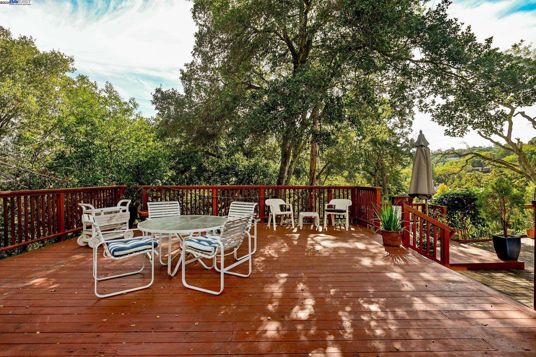 Detail Gallery Image 27 of 38 For 799 Moraga Rd, Lafayette,  CA 94549 - 3 Beds | 2 Baths