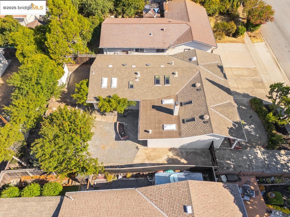 Detail Gallery Image 31 of 35 For 2075 Lakewood Dr, San Jose,  CA 95132-1024 - 3 Beds | 2 Baths