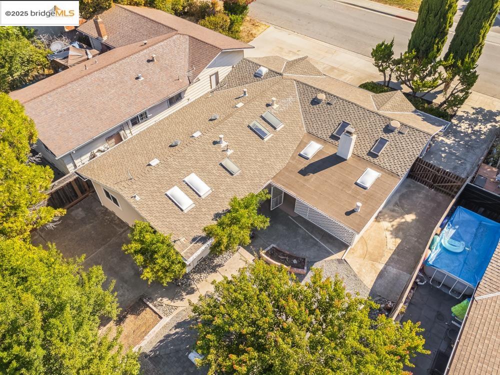 Detail Gallery Image 32 of 35 For 2075 Lakewood Dr, San Jose,  CA 95132-1024 - 3 Beds | 2 Baths