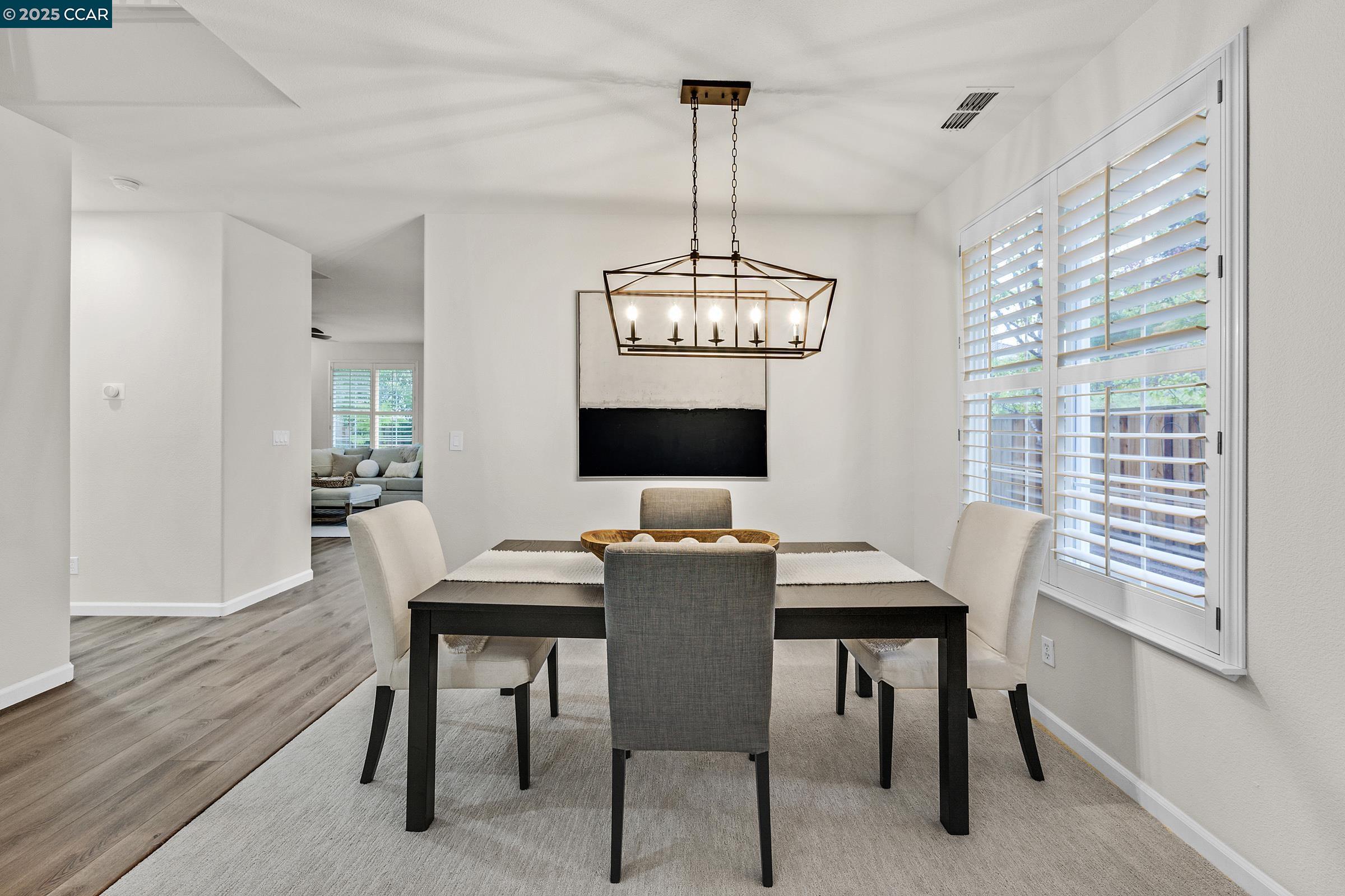 Detail Gallery Image 8 of 44 For 59 Marigold Ct, Danville,  CA 94506 - 5 Beds | 2/1 Baths