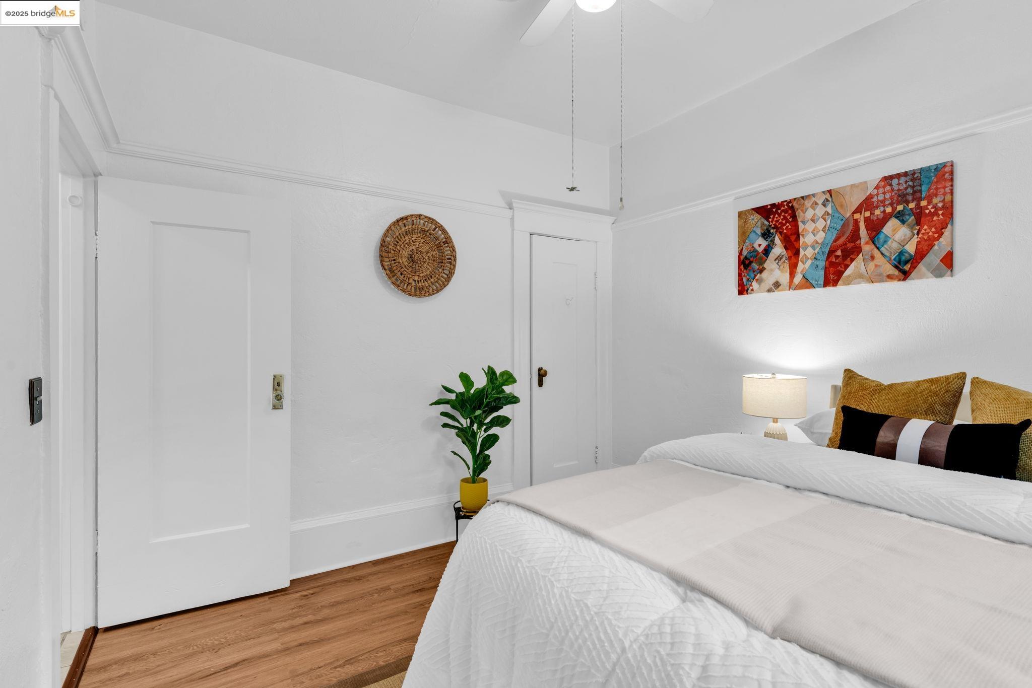 Detail Gallery Image 22 of 47 For 1034 E 21st St, Oakland,  CA 94606 - 2 Beds | 2 Baths