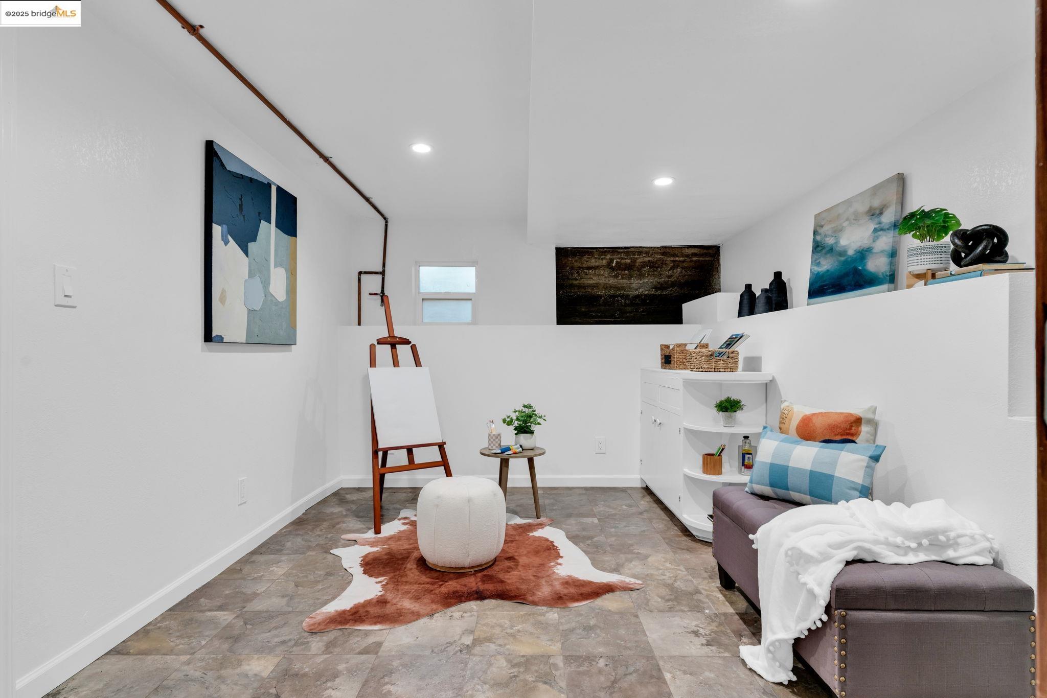 Detail Gallery Image 39 of 47 For 1034 E 21st St, Oakland,  CA 94606 - 2 Beds | 2 Baths