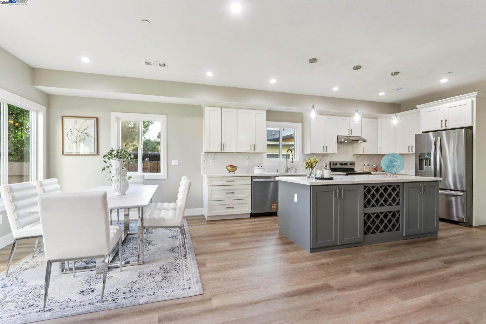 Detail Gallery Image 11 of 49 For 265 Berry Avenue, Hayward,  CA 94544 - 6 Beds | 4/2 Baths