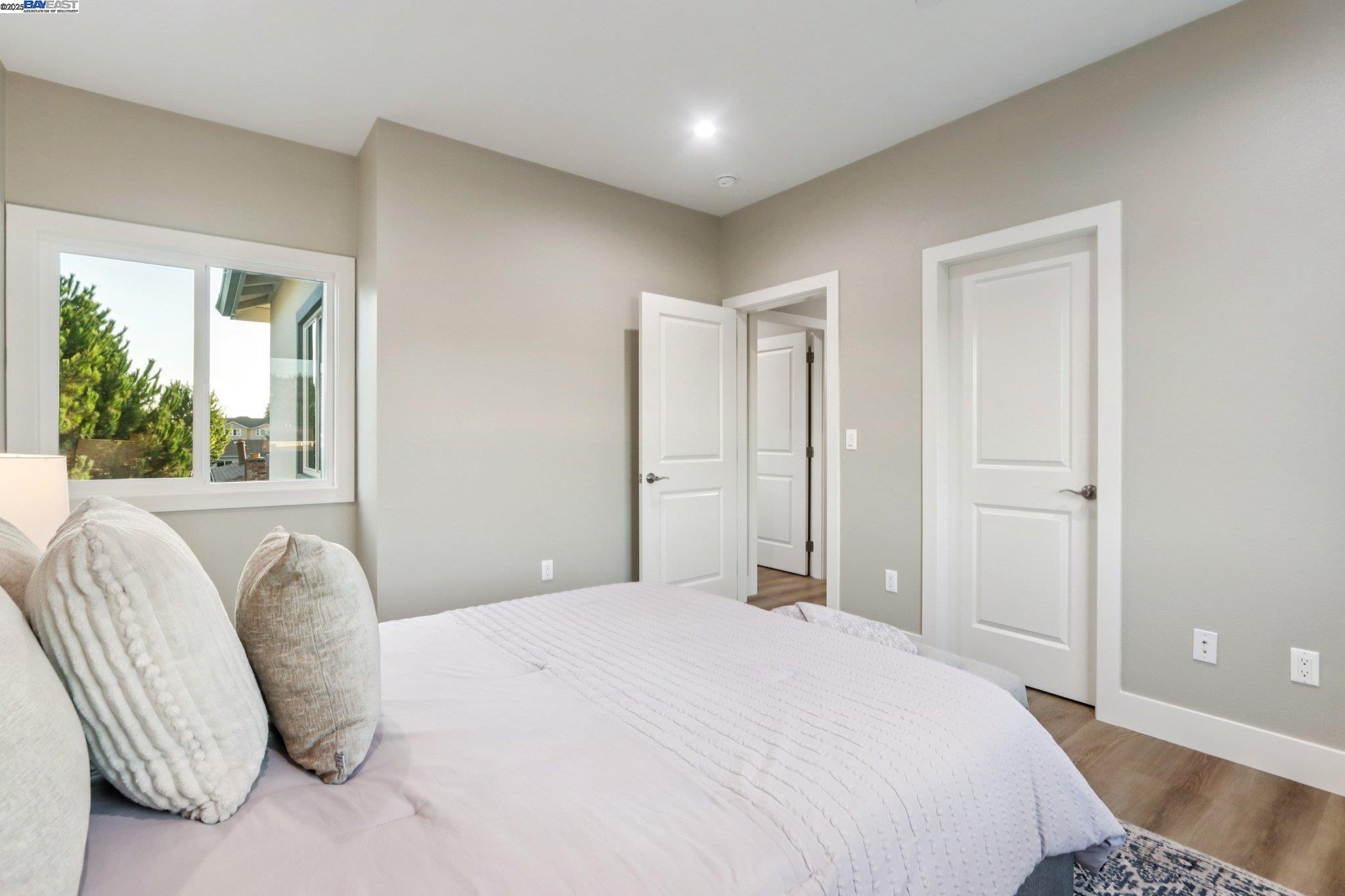 Detail Gallery Image 36 of 49 For 265 Berry Avenue, Hayward,  CA 94544 - 6 Beds | 4/2 Baths