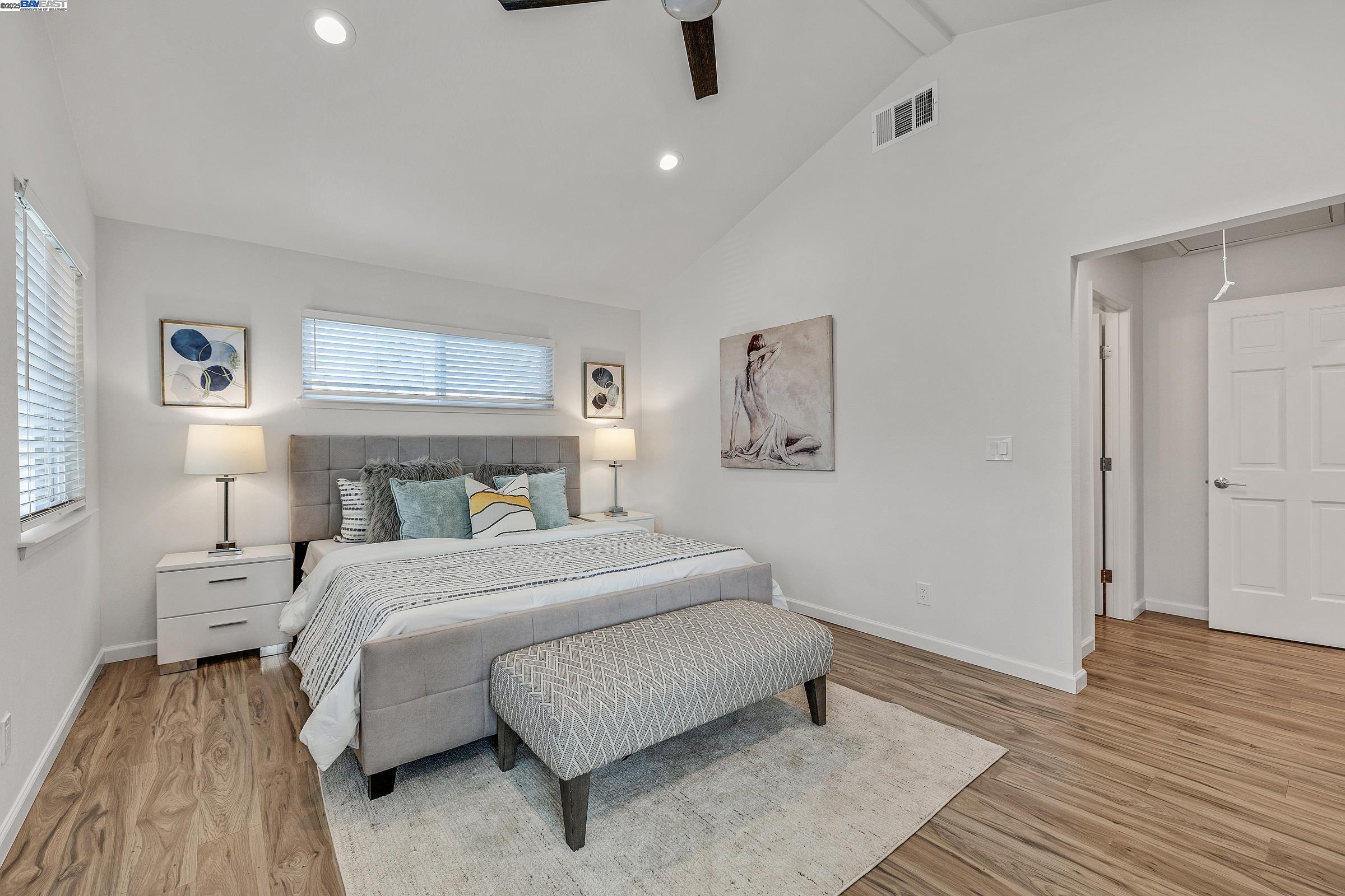 Detail Gallery Image 21 of 39 For 5522 Corte Del Cajon, Pleasanton,  CA 94566 - 6 Beds | 4 Baths