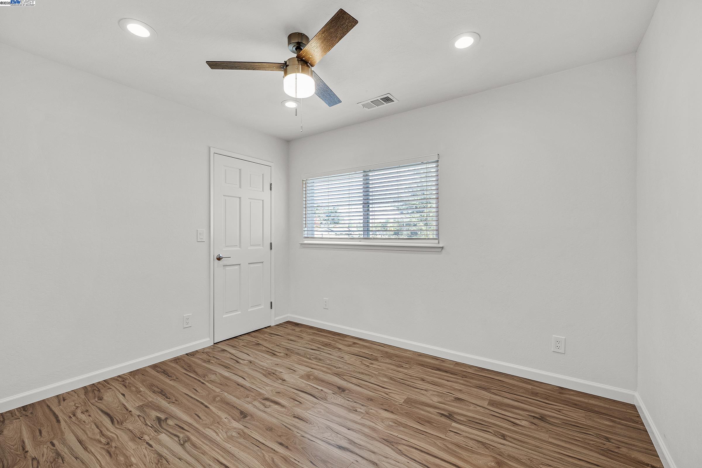 Detail Gallery Image 30 of 39 For 5522 Corte Del Cajon, Pleasanton,  CA 94566 - 6 Beds | 4 Baths