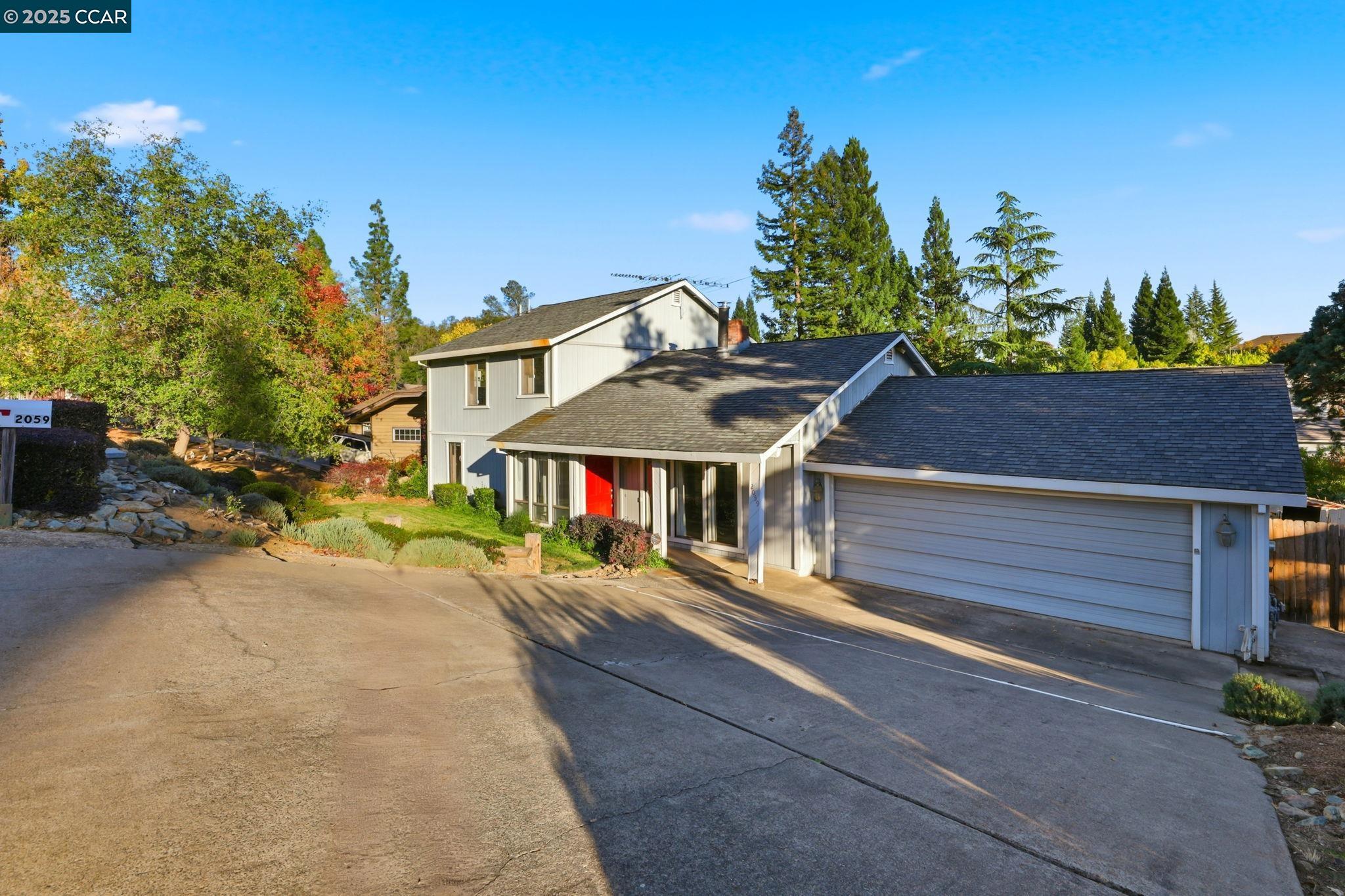 Front Image Thumbnail for CC41116844