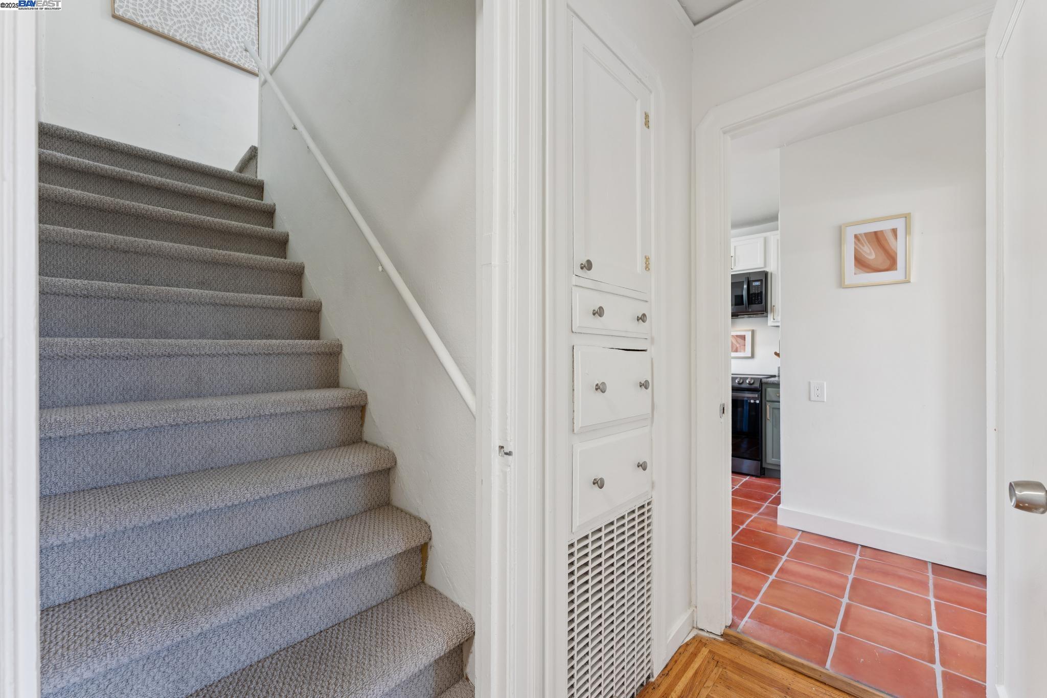 Detail Gallery Image 35 of 53 For 2521 80th, Oakland,  CA 94605 - 3 Beds | 1/1 Baths