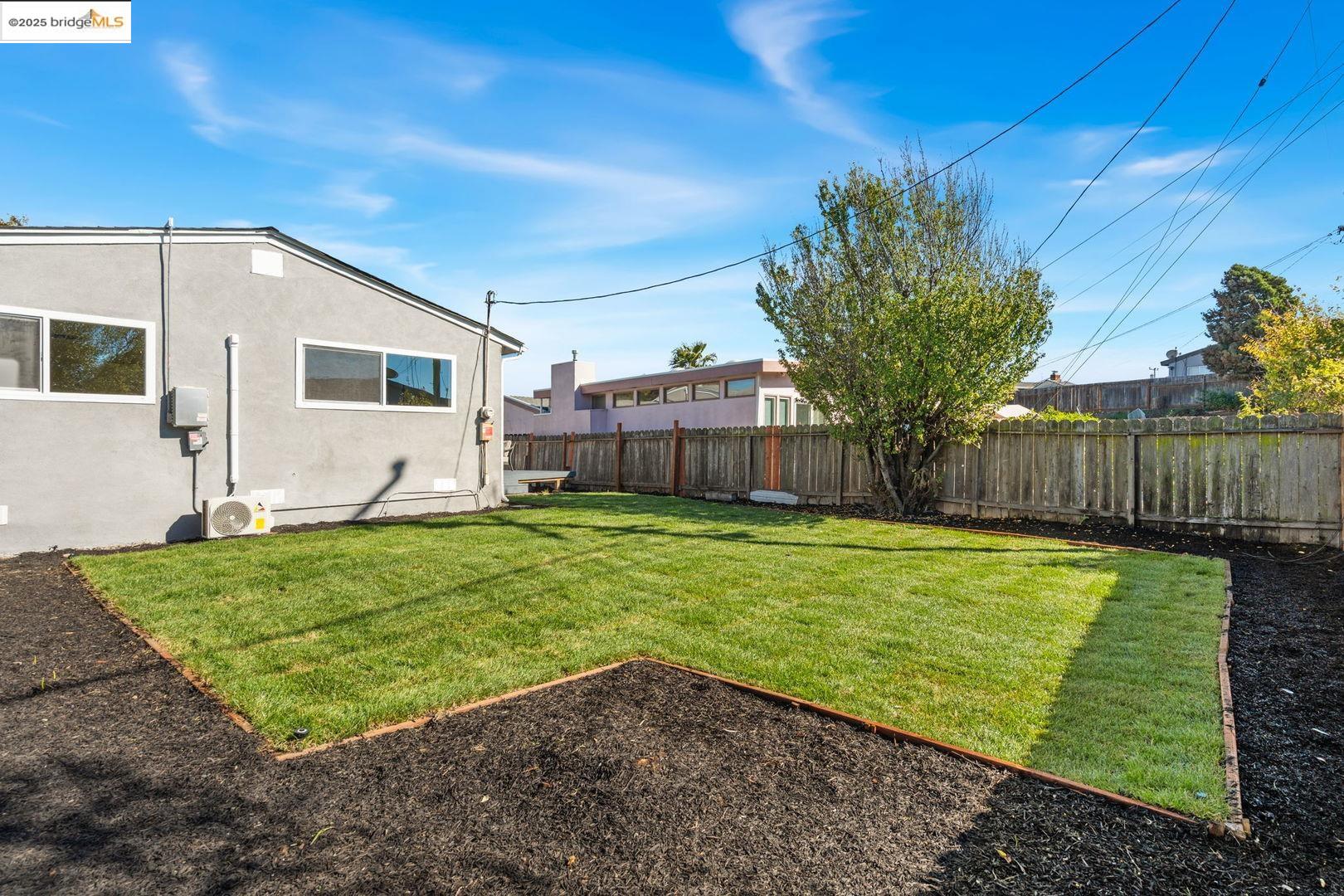Detail Gallery Image 26 of 26 For 2956 Mullens Dr, Richmond,  CA 94806 - 3 Beds | 2 Baths