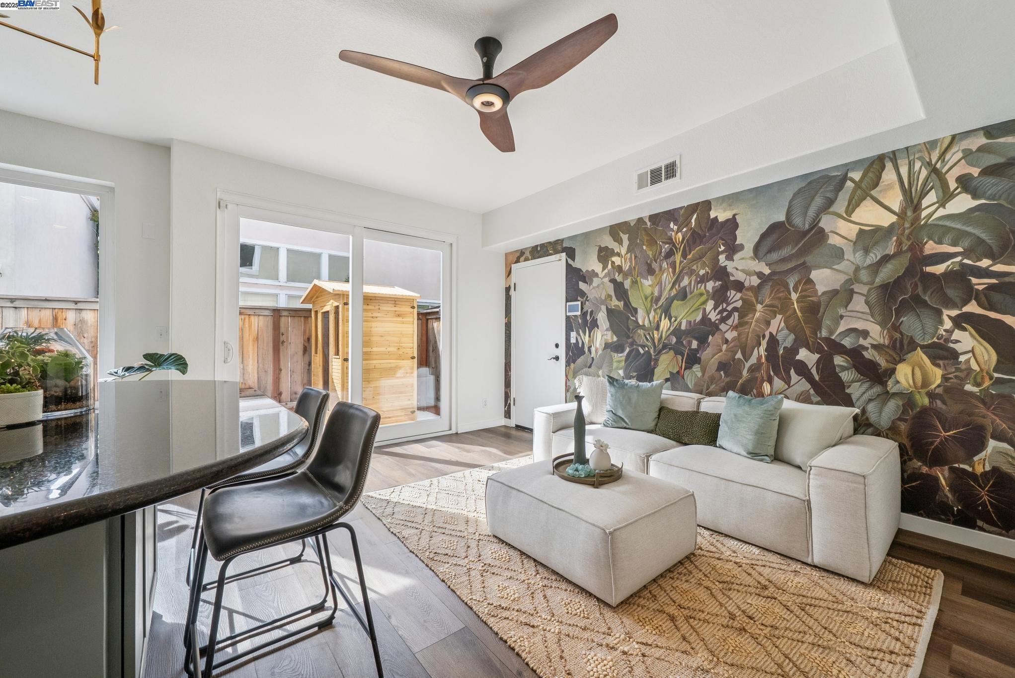 Detail Gallery Image 17 of 58 For 114 Fundy Bay, Alameda,  CA 94502 - 4 Beds | 2/1 Baths