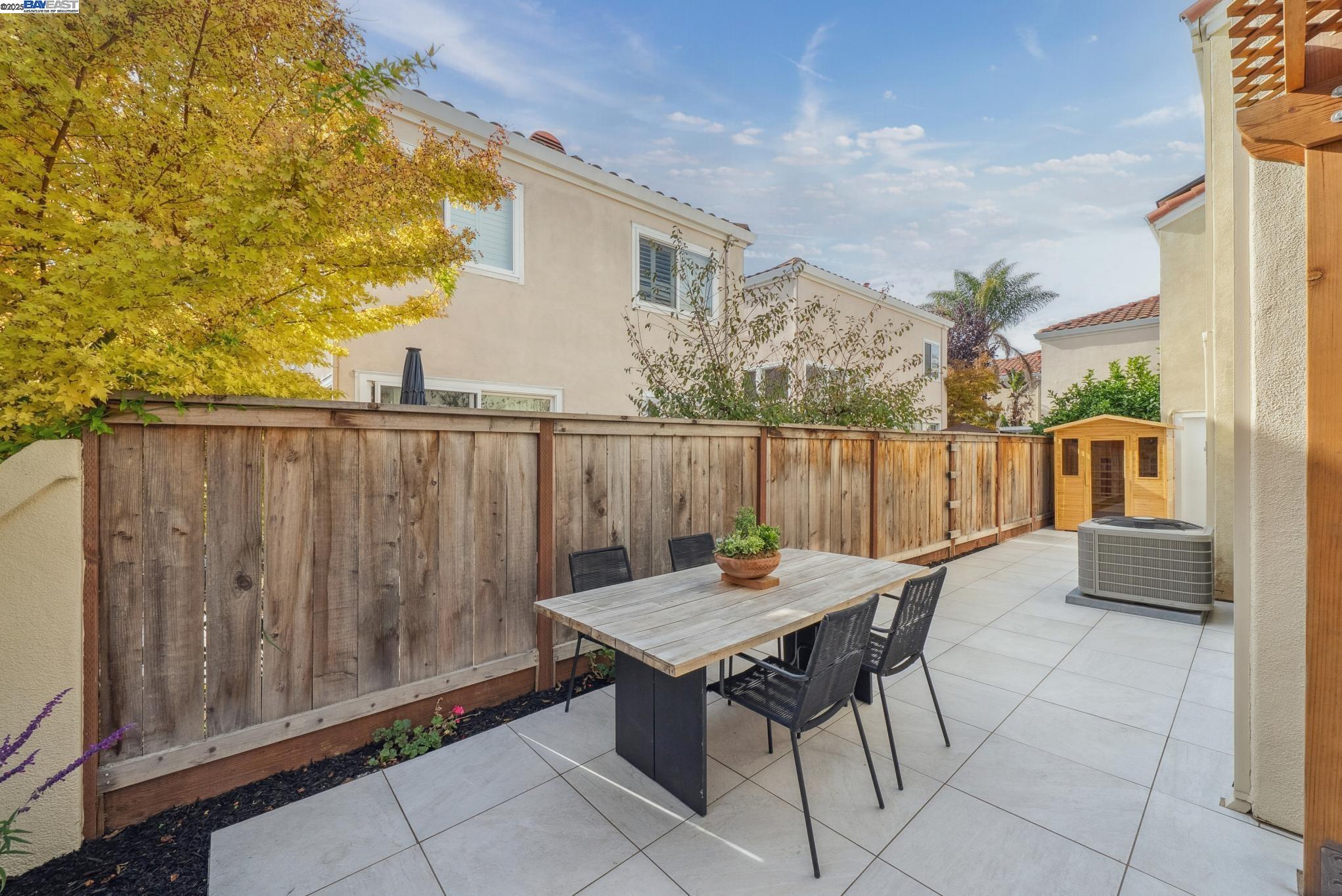 Detail Gallery Image 49 of 58 For 114 Fundy Bay, Alameda,  CA 94502 - 4 Beds | 2/1 Baths