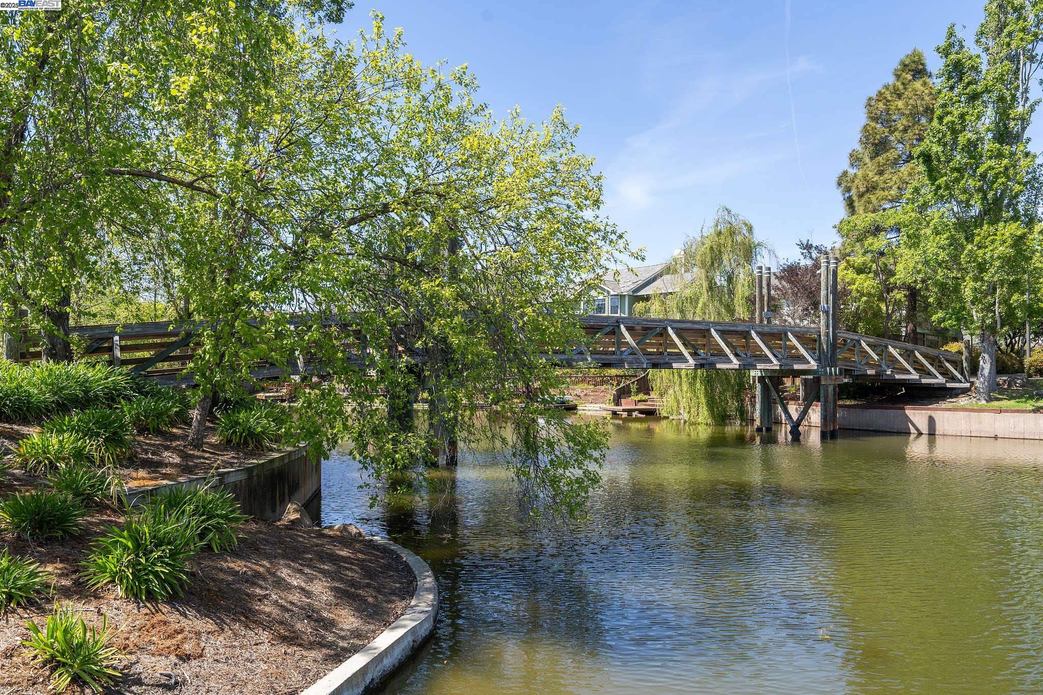 Detail Gallery Image 56 of 58 For 114 Fundy Bay, Alameda,  CA 94502 - 4 Beds | 2/1 Baths