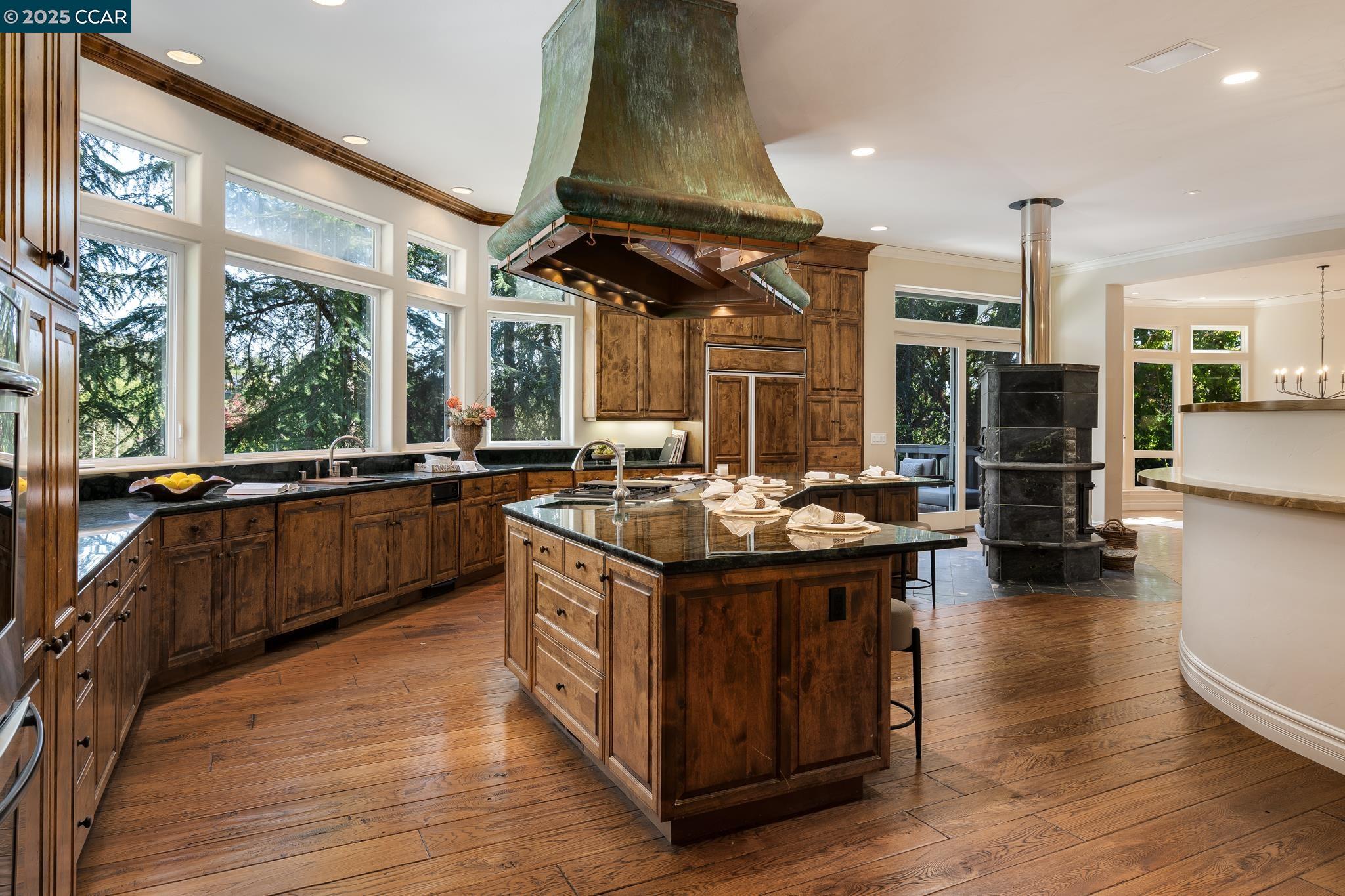 Detail Gallery Image 15 of 51 For 471 El Rio, Danville,  CA 94526 - 4 Beds | 2/1 Baths