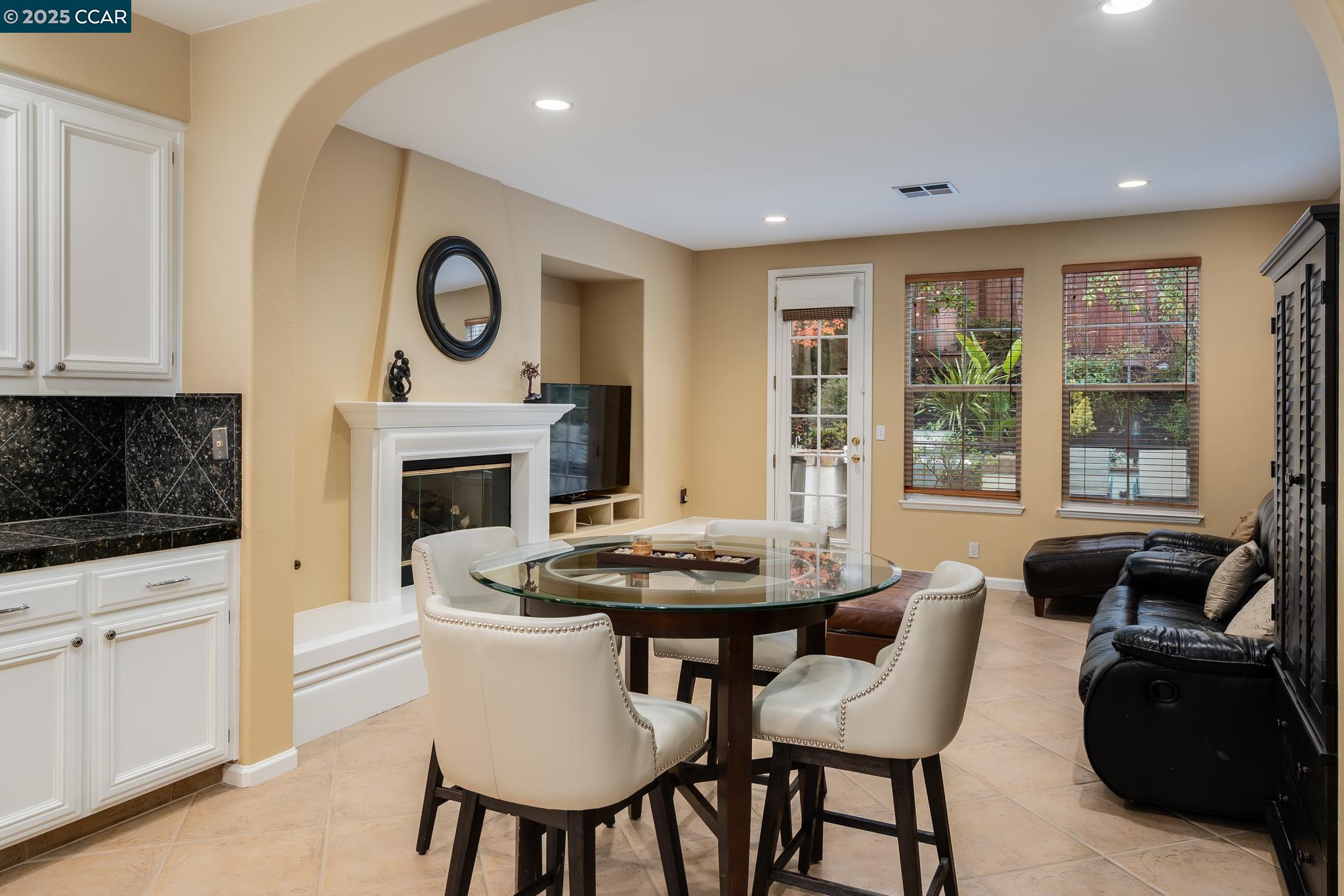 Detail Gallery Image 19 of 41 For 300 Caraway Ct, San Ramon,  CA 94582 - 4 Beds | 3 Baths