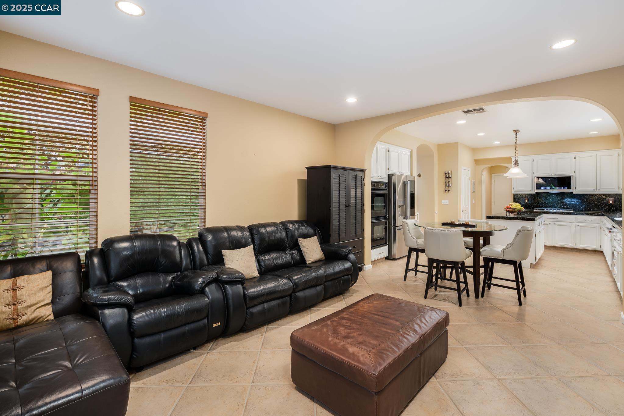 Detail Gallery Image 20 of 41 For 300 Caraway Ct, San Ramon,  CA 94582 - 4 Beds | 3 Baths