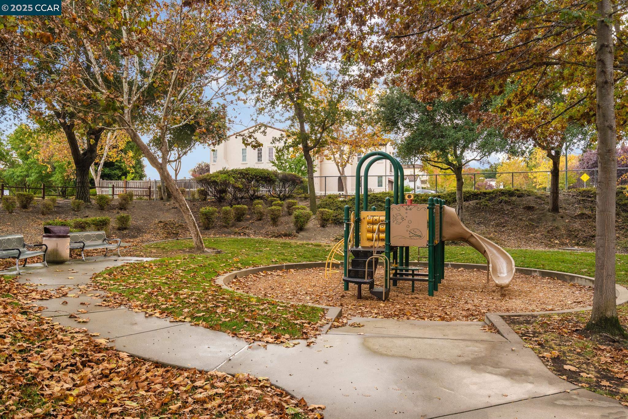 Detail Gallery Image 39 of 41 For 300 Caraway Ct, San Ramon,  CA 94582 - 4 Beds | 3 Baths