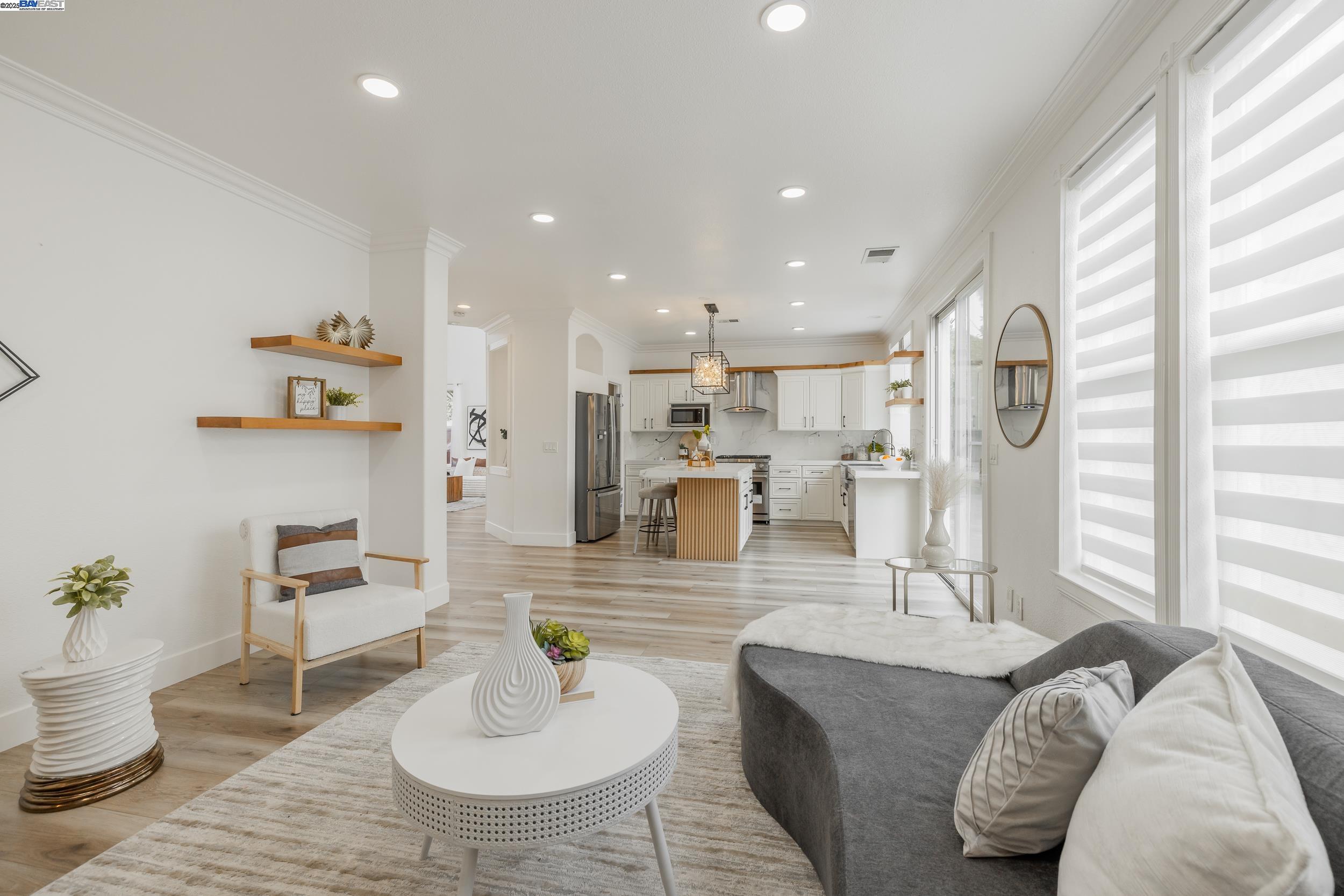 Detail Gallery Image 15 of 38 For 498 Esplanade Ln, San Jose,  CA 95138 - 4 Beds | 2/1 Baths