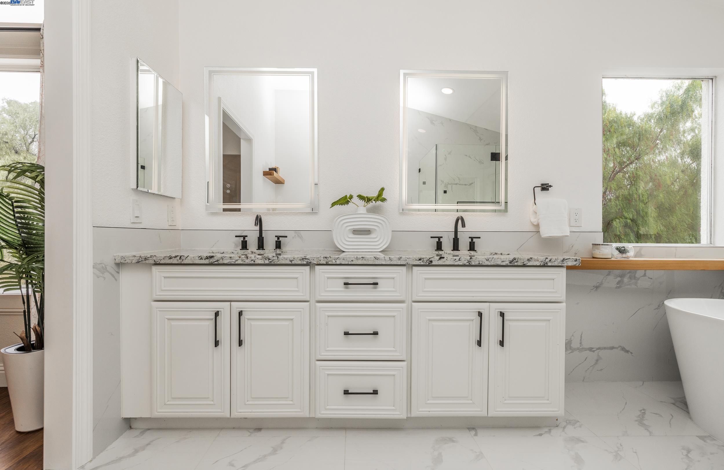 Detail Gallery Image 22 of 38 For 498 Esplanade Ln, San Jose,  CA 95138 - 4 Beds | 2/1 Baths