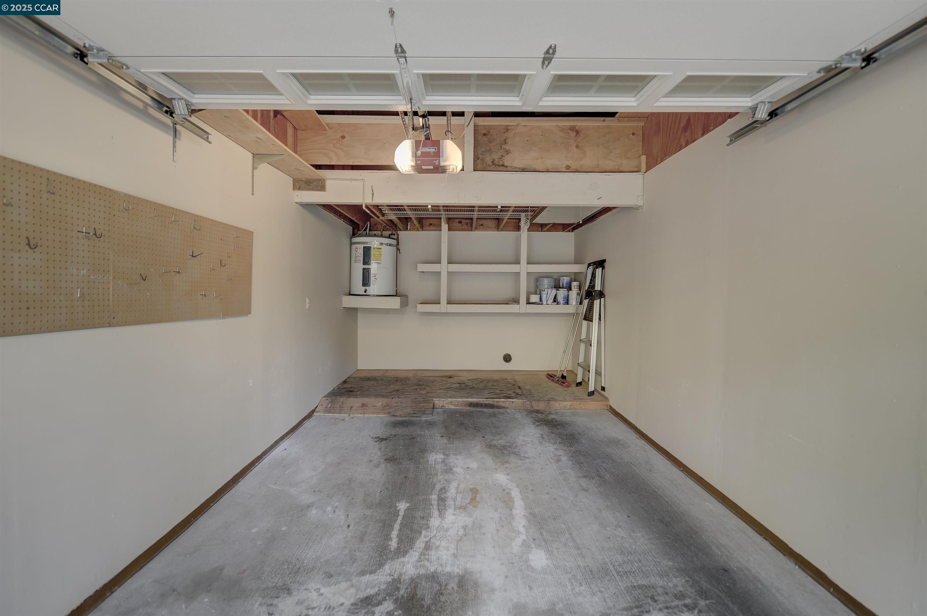 Photo #41: 41116869 Listing: Photo #41