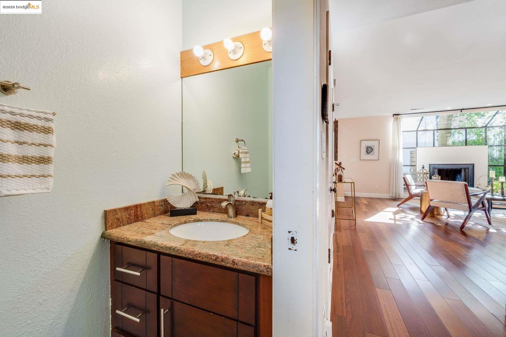 Photo #7: 41116871 Listing: Photo #7