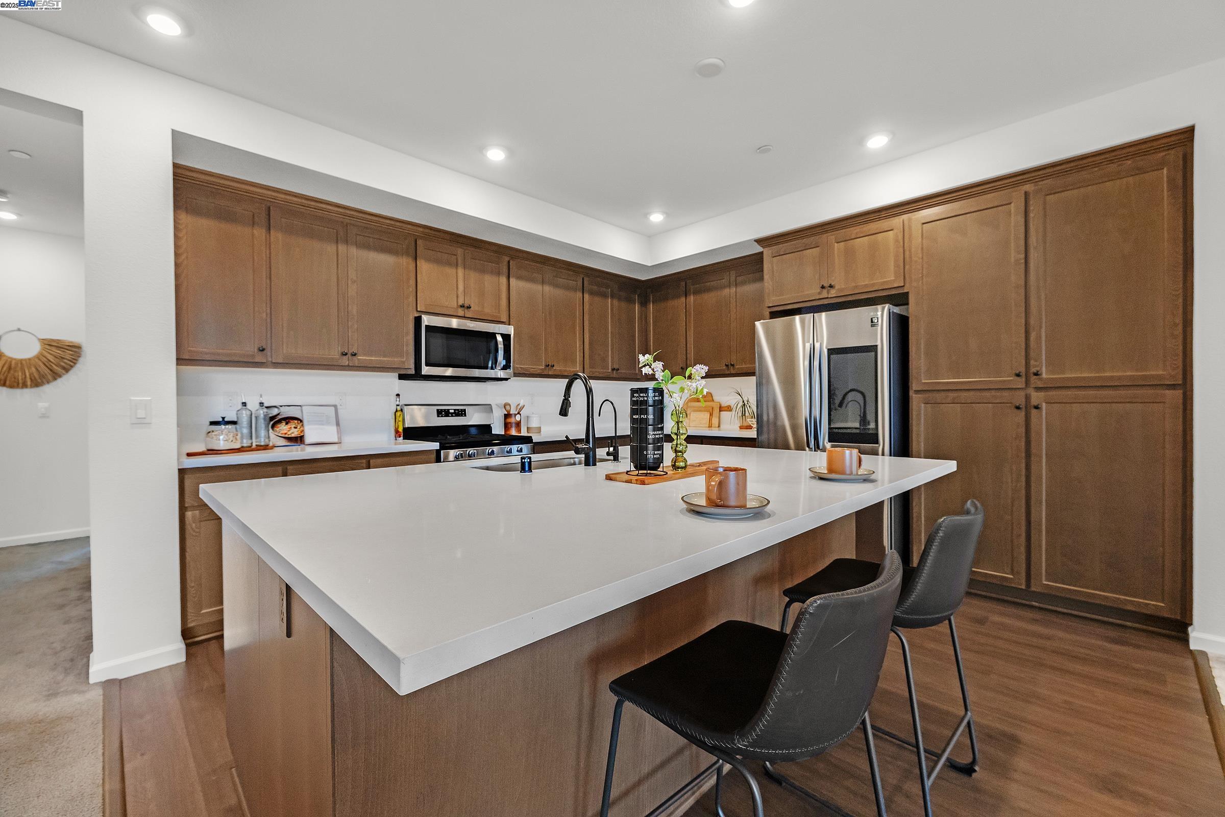 Detail Gallery Image 13 of 57 For 5394 Arnold Rd, Dublin,  CA 94568 - 4 Beds | 3 Baths