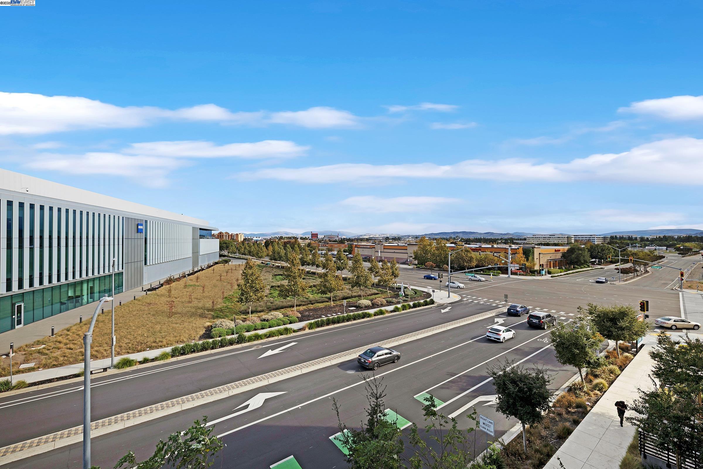 Detail Gallery Image 31 of 57 For 5394 Arnold Rd, Dublin,  CA 94568 - 4 Beds | 3 Baths