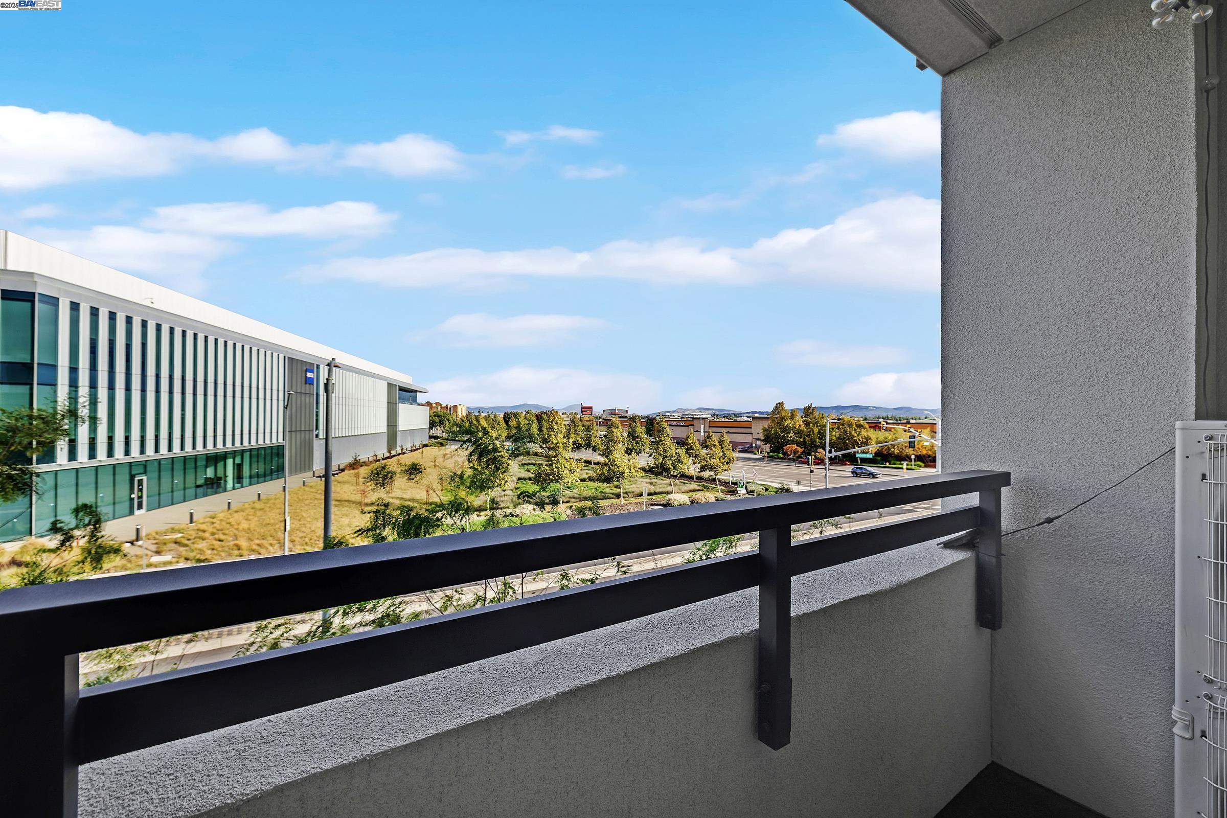 Detail Gallery Image 37 of 57 For 5394 Arnold Rd, Dublin,  CA 94568 - 4 Beds | 3 Baths