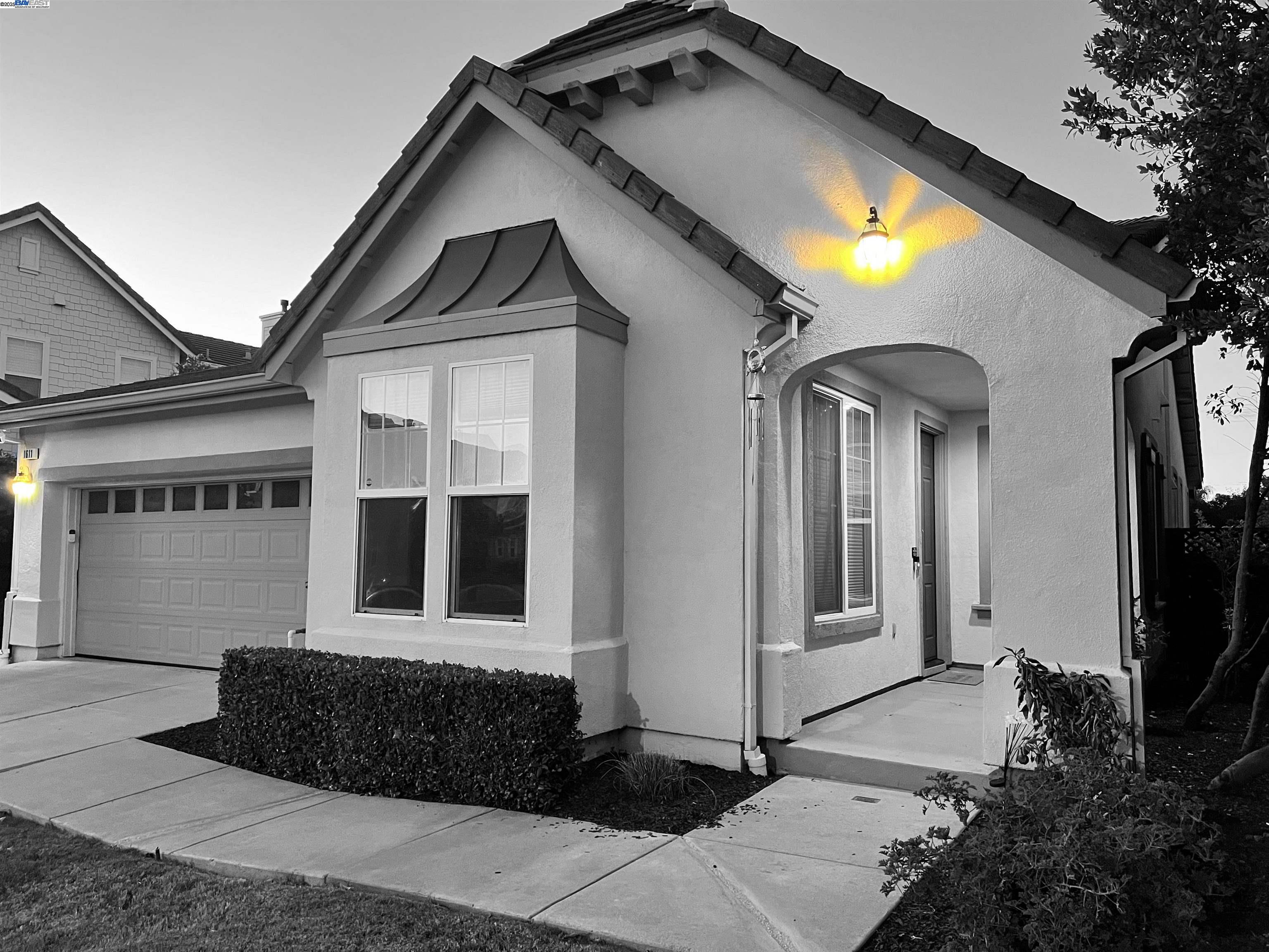 Front Image Thumbnail for BE41116878