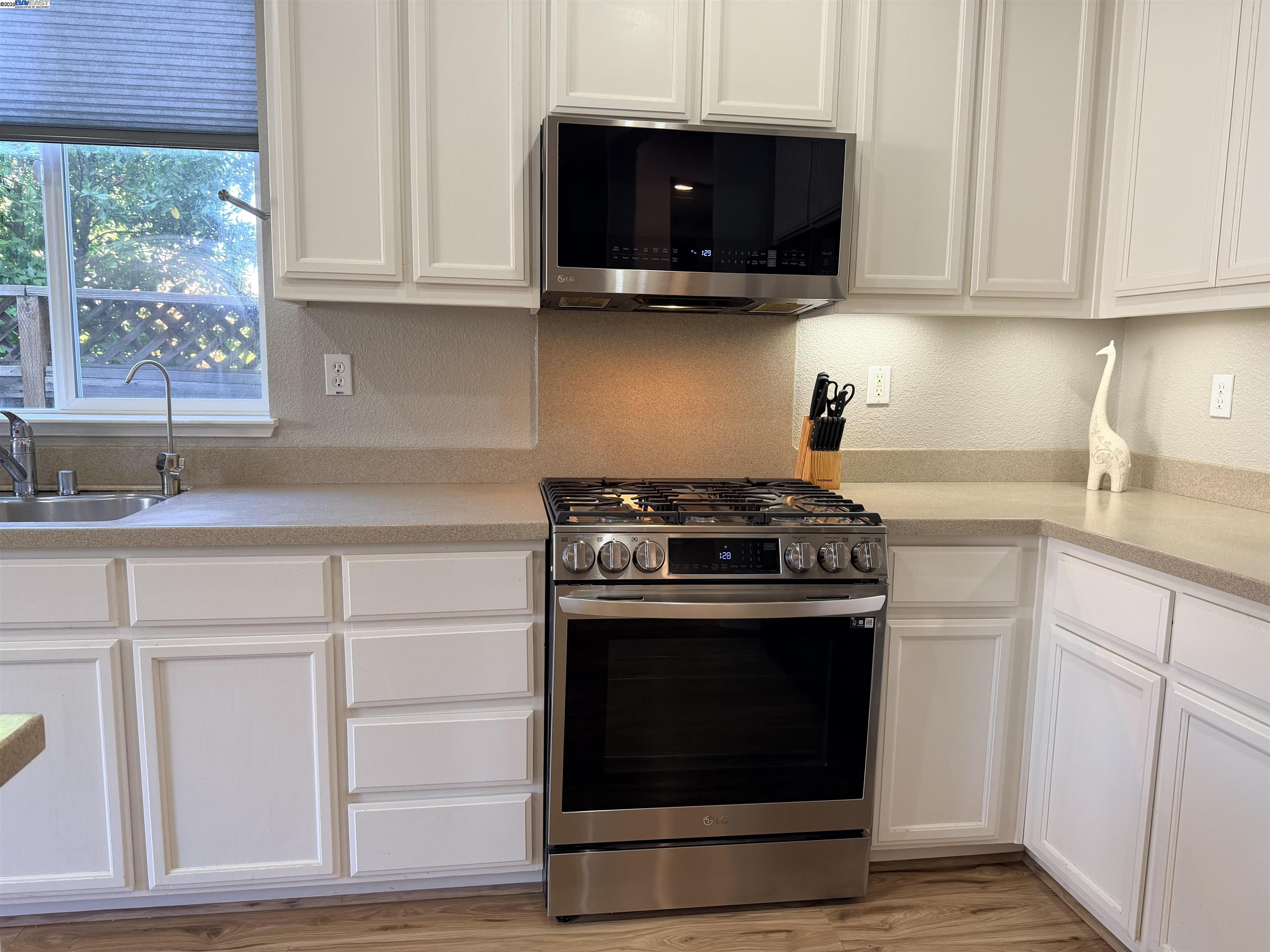 Detail Gallery Image 15 of 31 For 1611 Marina, Brentwood,  CA 94513 - 3 Beds | 2 Baths