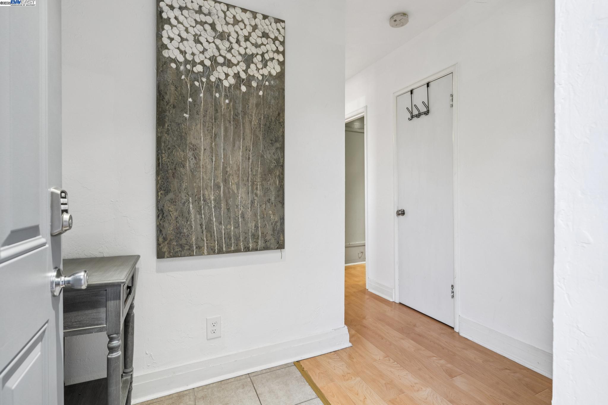 Detail Gallery Image 21 of 37 For 5936 Broadway, Oakland,  CA 94618 - – Beds | – Baths