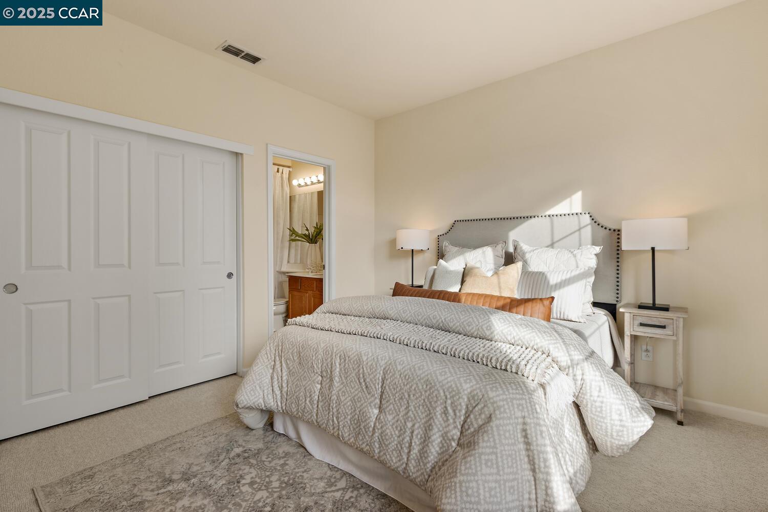Detail Gallery Image 24 of 36 For 31 Picasso Ct, Pleasant Hill,  CA 94523 - 2 Beds | 2/1 Baths