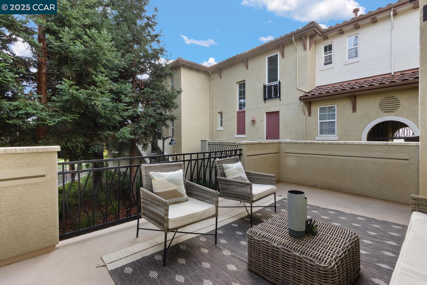 Detail Gallery Image 29 of 36 For 31 Picasso Ct, Pleasant Hill,  CA 94523 - 2 Beds | 2/1 Baths