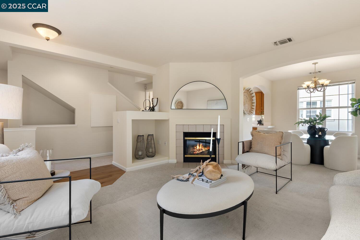 Detail Gallery Image 5 of 36 For 31 Picasso Ct, Pleasant Hill,  CA 94523 - 2 Beds | 2/1 Baths