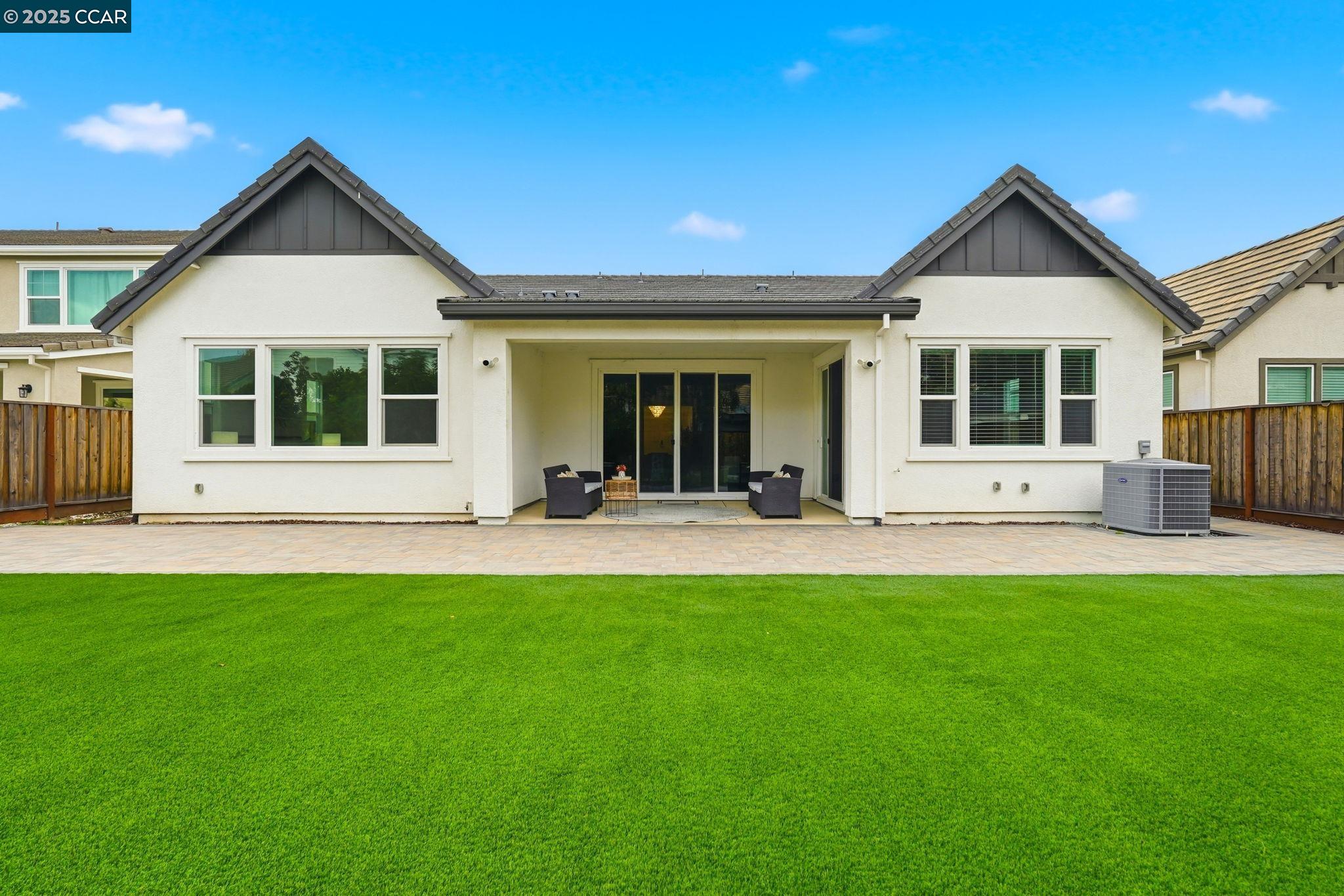 Detail Gallery Image 31 of 34 For 1123 David Senft Ln, Tracy,  CA 95304 - 4 Beds | 3/1 Baths