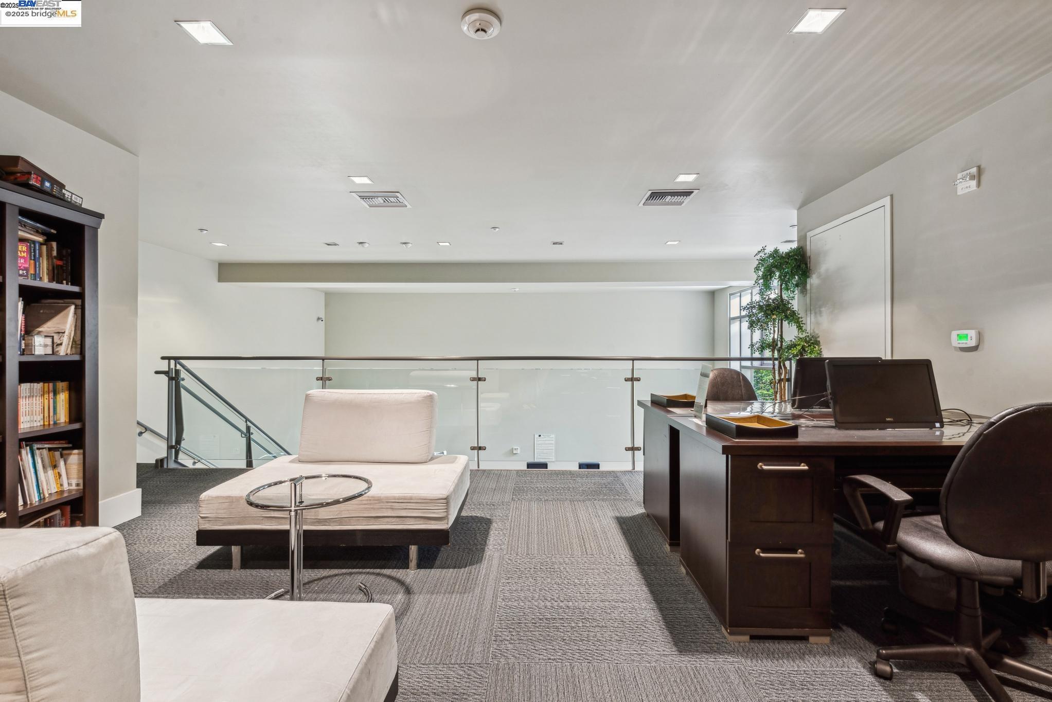 Detail Gallery Image 15 of 22 For 585 9th #422,  Oakland,  CA 94607 - 1 Beds | 1 Baths