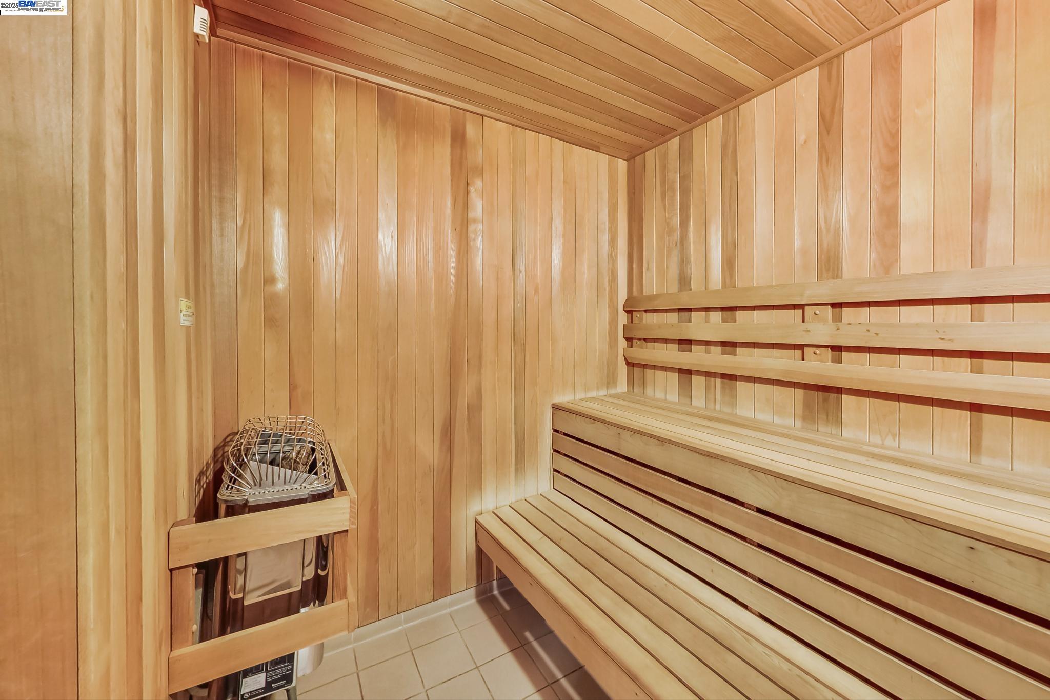 Detail Gallery Image 18 of 22 For 585 9th #422,  Oakland,  CA 94607 - 1 Beds | 1 Baths