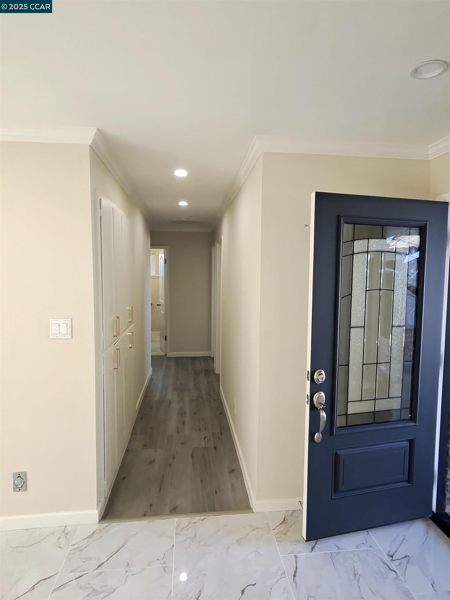 Detail Gallery Image 10 of 19 For 919 N Elm Drive, Rodeo,  CA 94572 - 3 Beds | 2/1 Baths