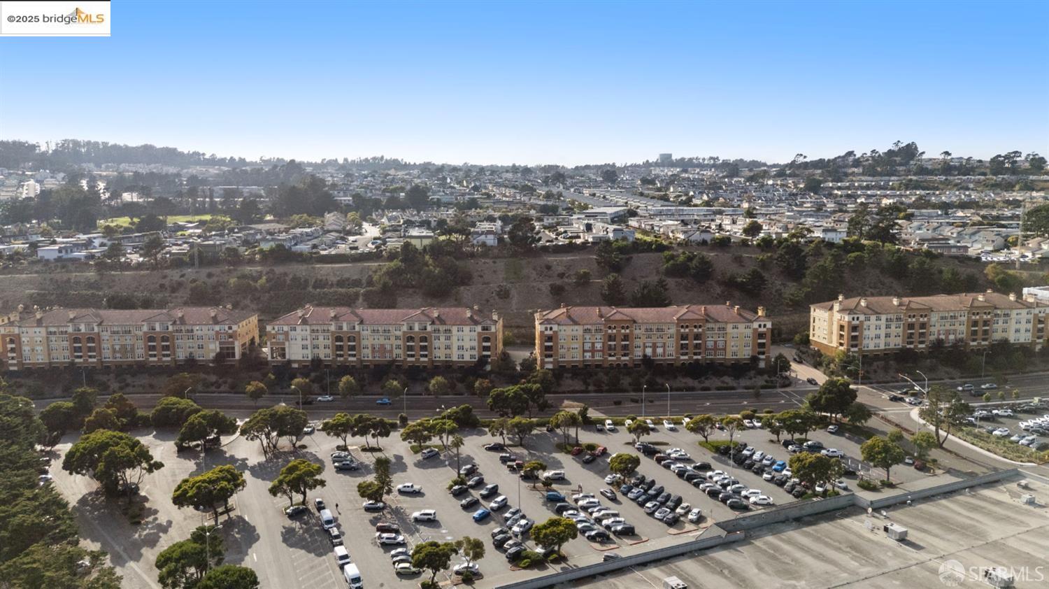 Detail Gallery Image 23 of 23 For 2210 Gellert Blvd #5305,  South San Francisco,  CA 94080 - 3 Beds | 2 Baths