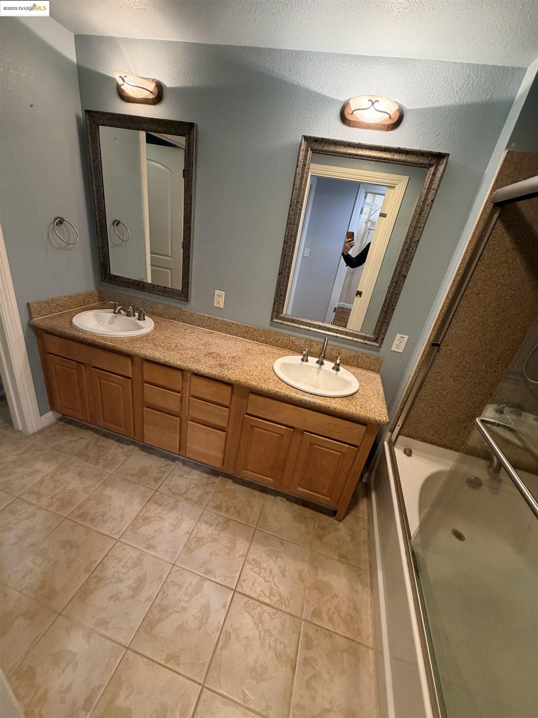 Detail Gallery Image 10 of 23 For 2210 Gellert Blvd #5305,  South San Francisco,  CA 94080 - 3 Beds | 2 Baths