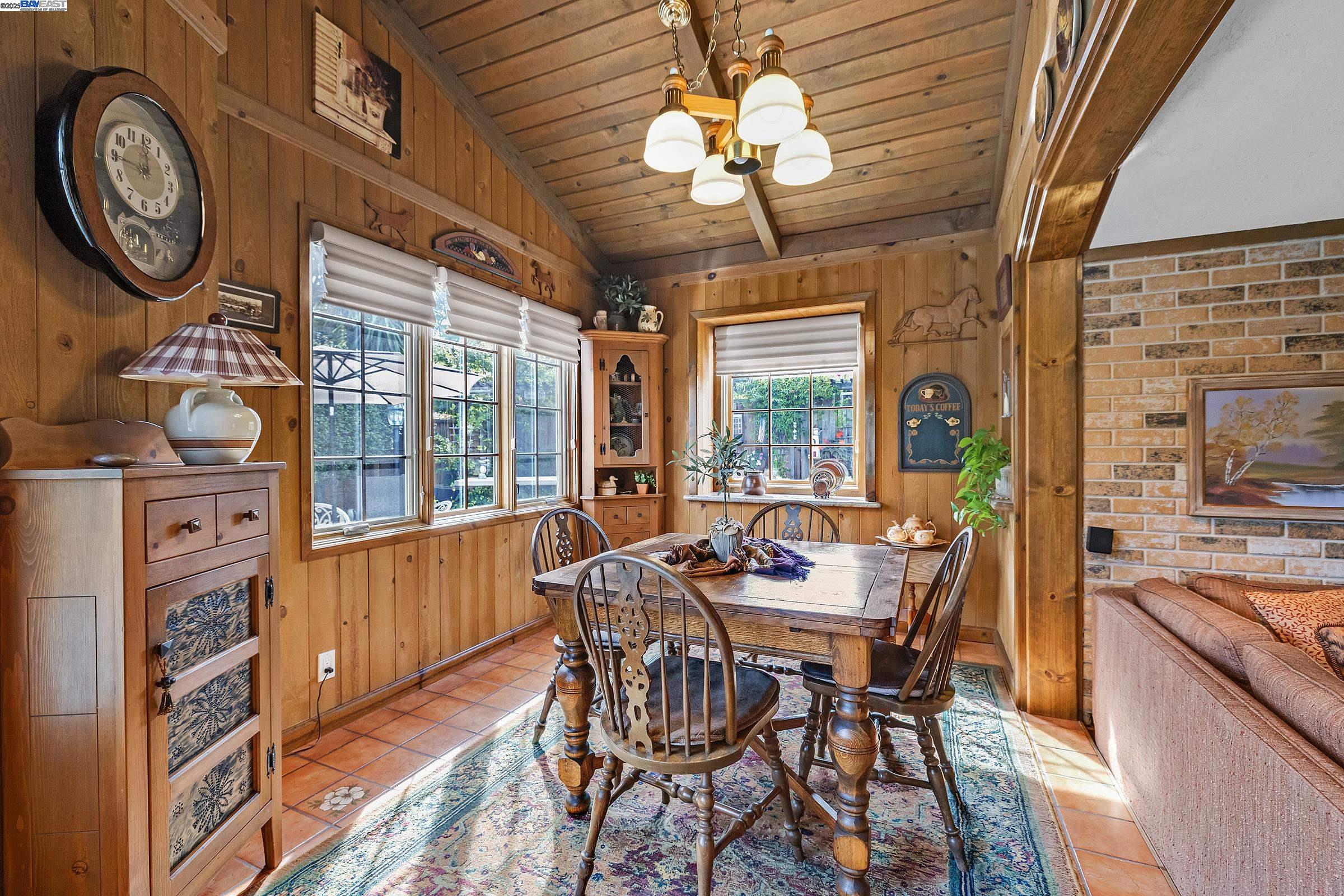 Detail Gallery Image 12 of 40 For 36081 Turpin Way, Fremont,  CA 94536 - 4 Beds | 2 Baths