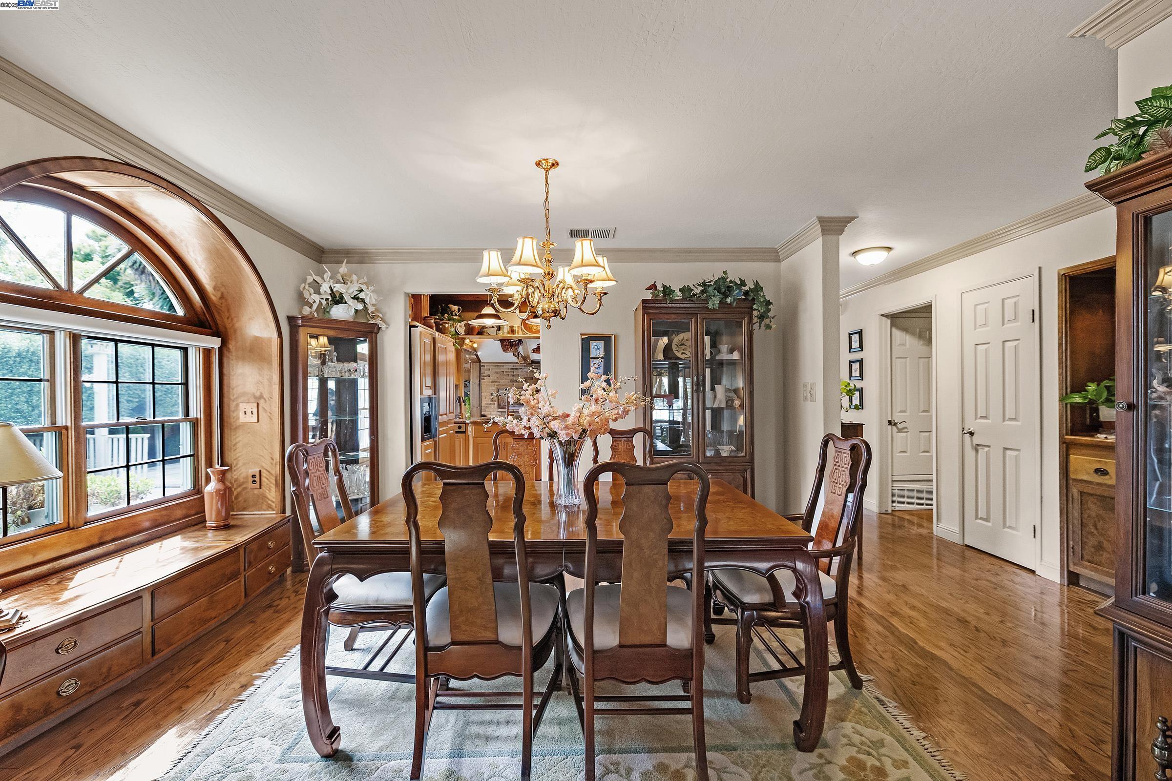 Detail Gallery Image 8 of 40 For 36081 Turpin Way, Fremont,  CA 94536 - 4 Beds | 2 Baths