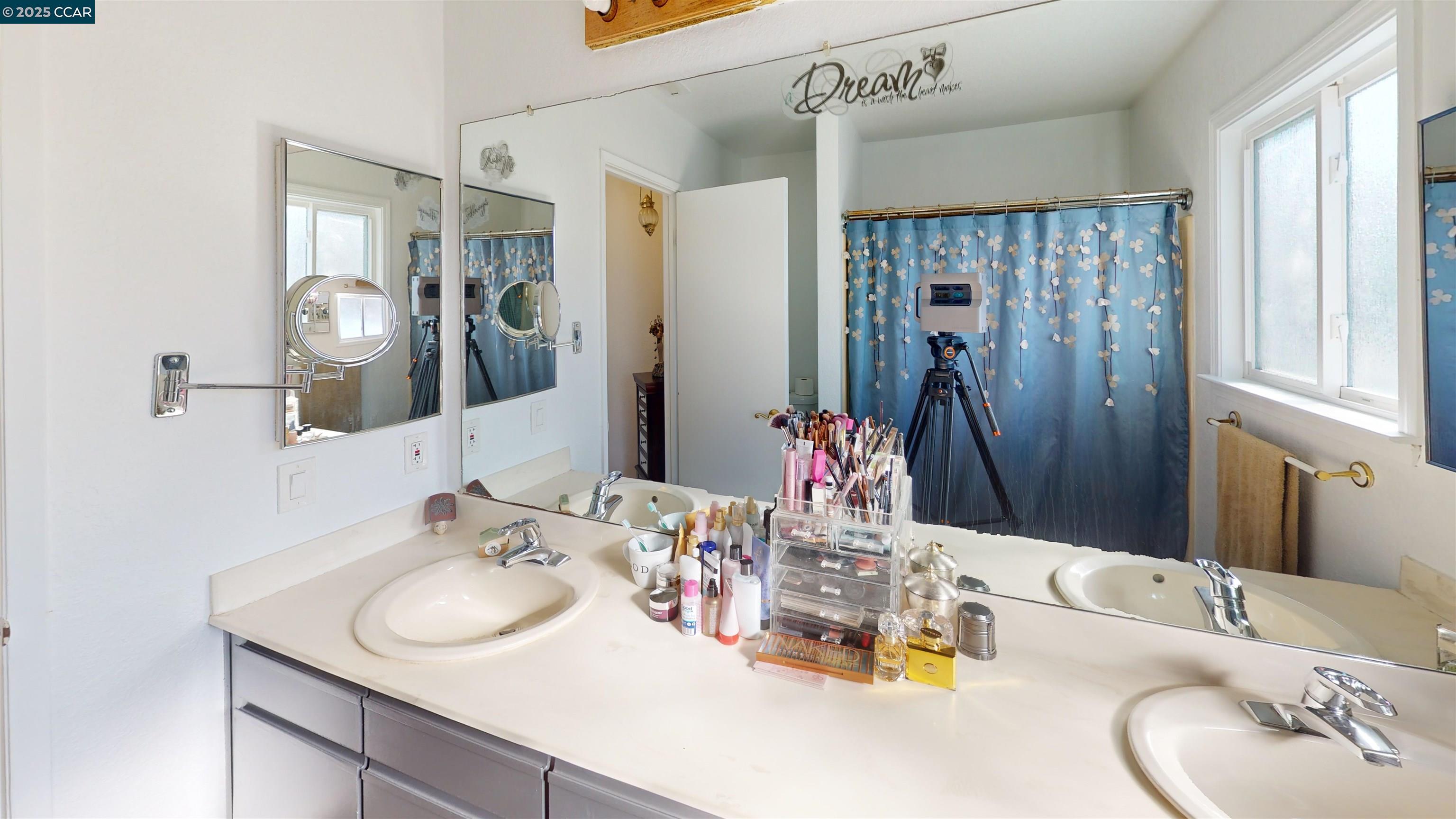 Detail Gallery Image 15 of 38 For 837 Oakwood Way, Oakley,  CA 94561 - 3 Beds | 2/1 Baths