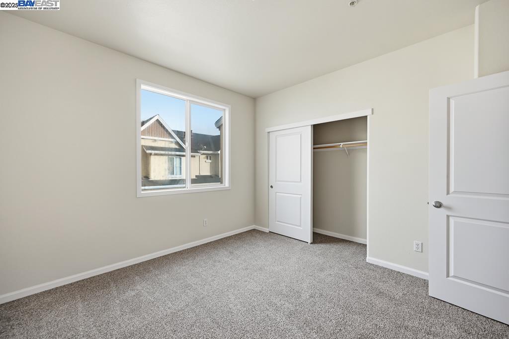 Detail Gallery Image 25 of 55 For 462 Marina Way, Richmond,  CA 94801 - 3 Beds | 3 Baths