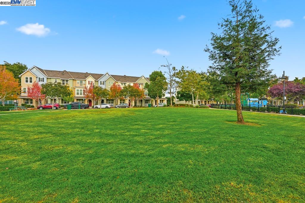 Detail Gallery Image 42 of 55 For 462 Marina Way, Richmond,  CA 94801 - 3 Beds | 3 Baths