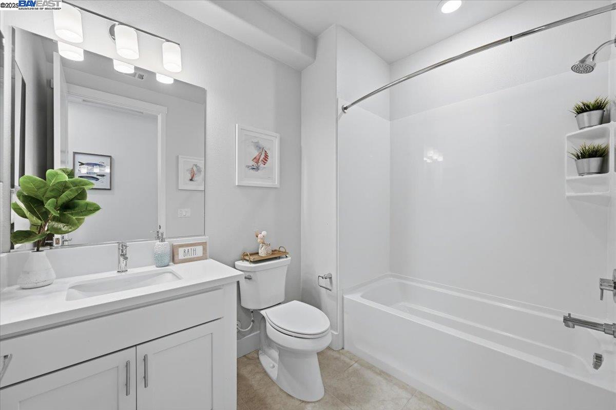 Detail Gallery Image 24 of 59 For 164 Beale Falls Ter, Fremont,  CA 94539 - 2 Beds | 2 Baths