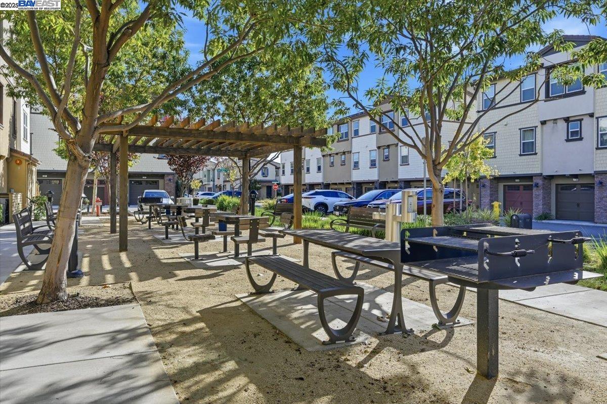 Detail Gallery Image 43 of 59 For 164 Beale Falls Ter, Fremont,  CA 94539 - 2 Beds | 2 Baths