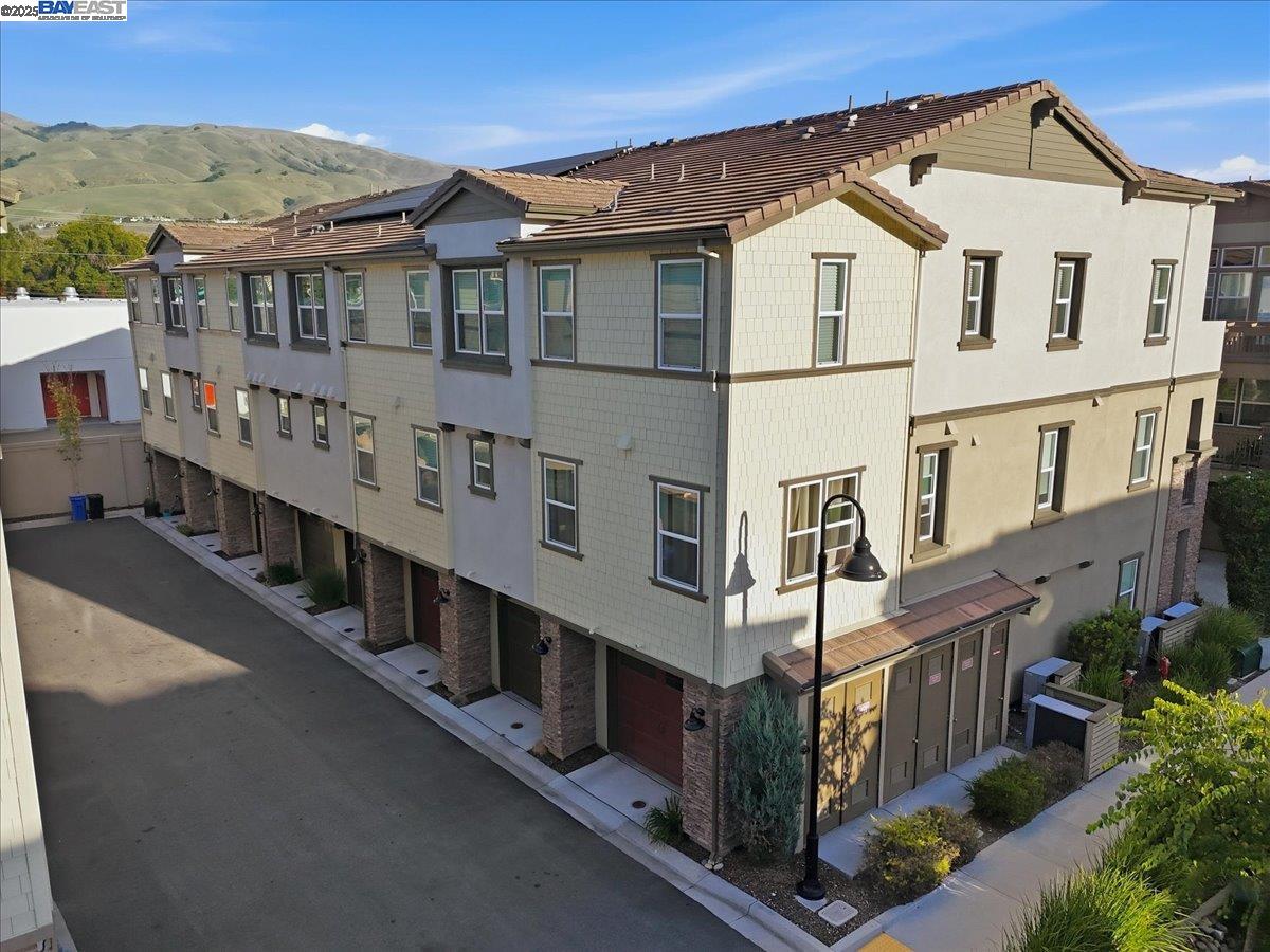 Detail Gallery Image 56 of 59 For 164 Beale Falls Ter, Fremont,  CA 94539 - 2 Beds | 2 Baths