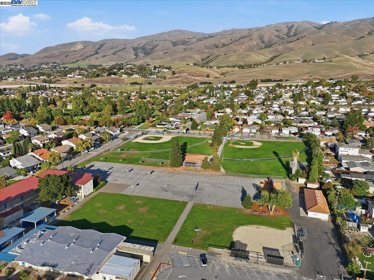 Detail Gallery Image 58 of 59 For 164 Beale Falls Ter, Fremont,  CA 94539 - 2 Beds | 2 Baths